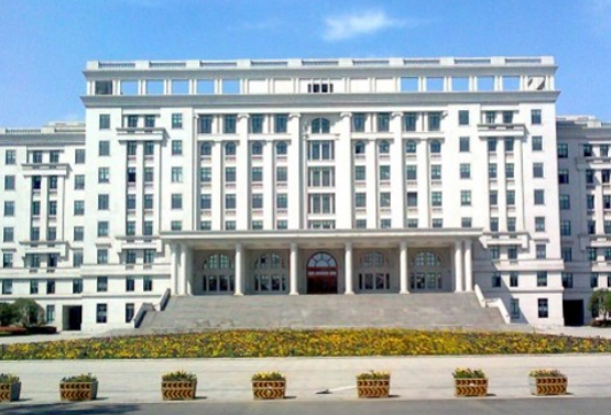 菲律宾哪个大学法律专业好