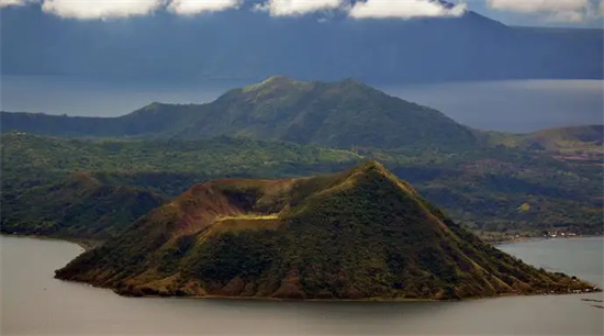 菲律宾火山岩石