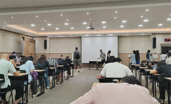 去菲律賓游學(xué)怎么申請(能申請接機(jī)嗎)