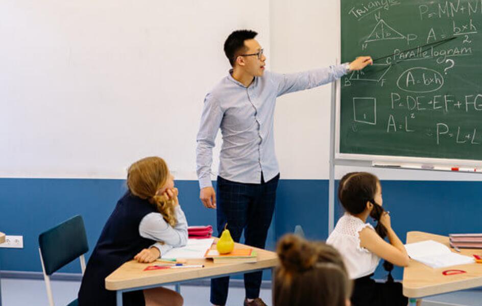 菲律宾游学三个月要多少钱呢(三个月游学<strong>费用</strong>分享)