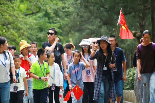 怎么成为菲律宾旅游导游(语言要求)