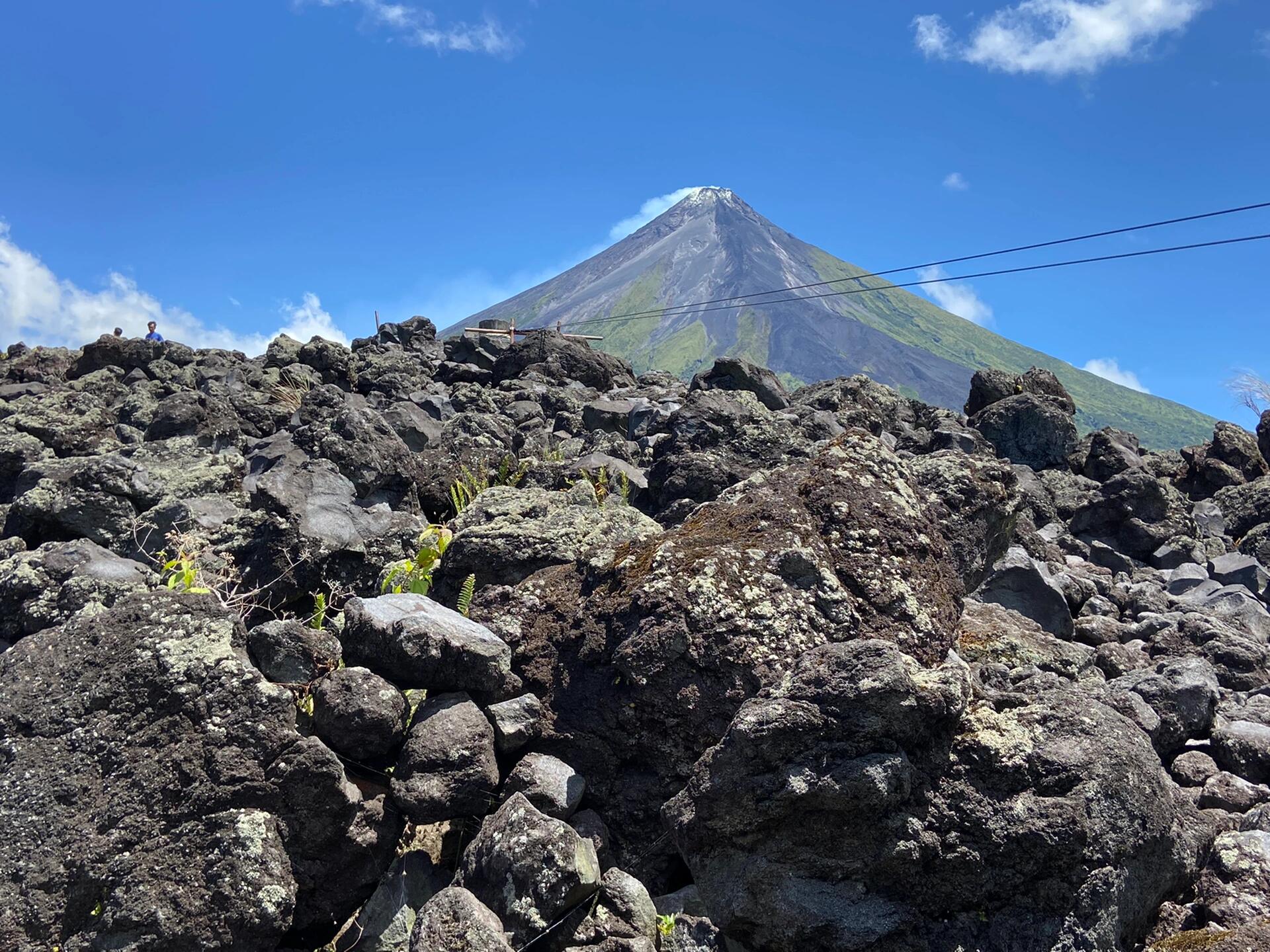 菲律賓火山旅游有哪些要注意(有哪些火山)
